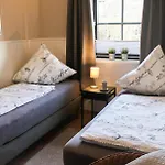 Groemitz, Stiegkamp 3, Whg 1 - Grosse Terrassenwohnung, 2 Sz, Naehe Und Yachthafen, Behindertenfreundlich, Wlan Grömitz