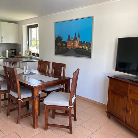 公寓 Groemitz, Stiegkamp 3, Whg 1 - Grosse Terrassenwohnung, 2 Sz, Naehe Und Yachthafen, Behindertenfreundlich, Wlan *